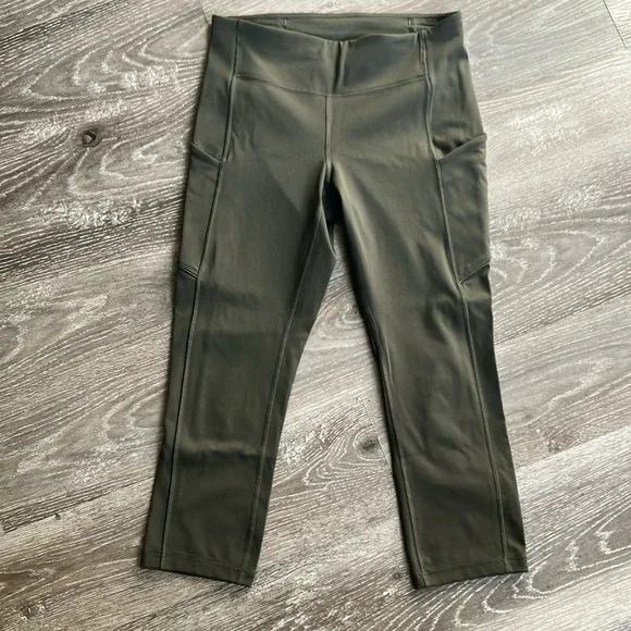 Lululemon Athletica - Picture 1 of 11